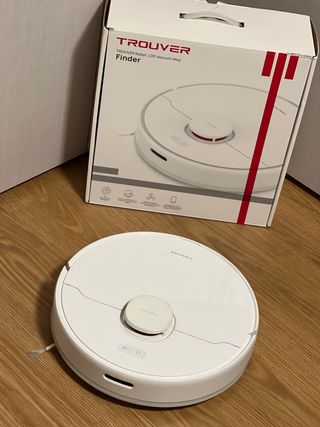 robot aspirador TROUVER