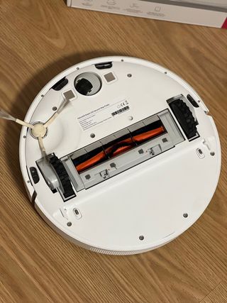 robot aspirador TROUVER
