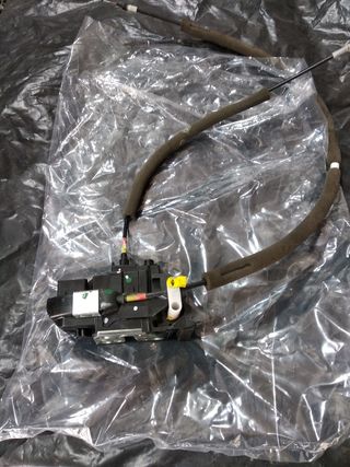 Cerradura Qashqai j11 