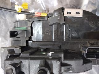 Cerradura Qashqai j11 
