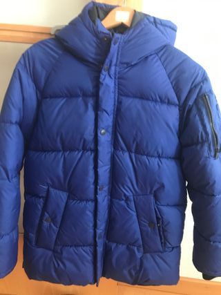 Plumas niño con capucha Zara Kids talla 13/14 en a