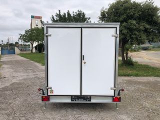 Remolque caja cerrada aerodinamico