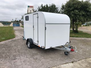 Remolque caja cerrada aerodinamico