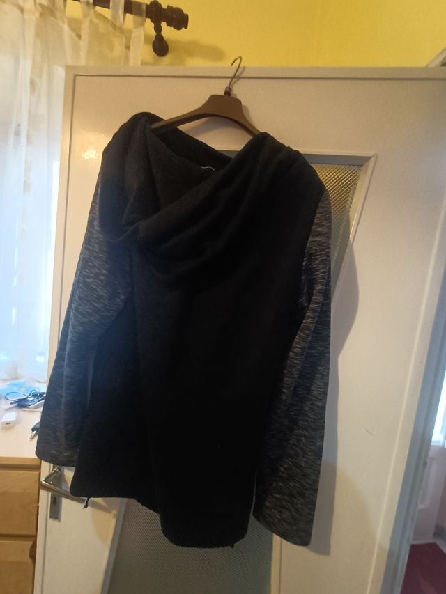 Felpa con cappuccio e cerniera