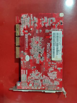 Tarjeta gráfica retro agp GeForce FX 5500