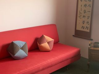 cuscini ottagonali da meditazione o decorazione