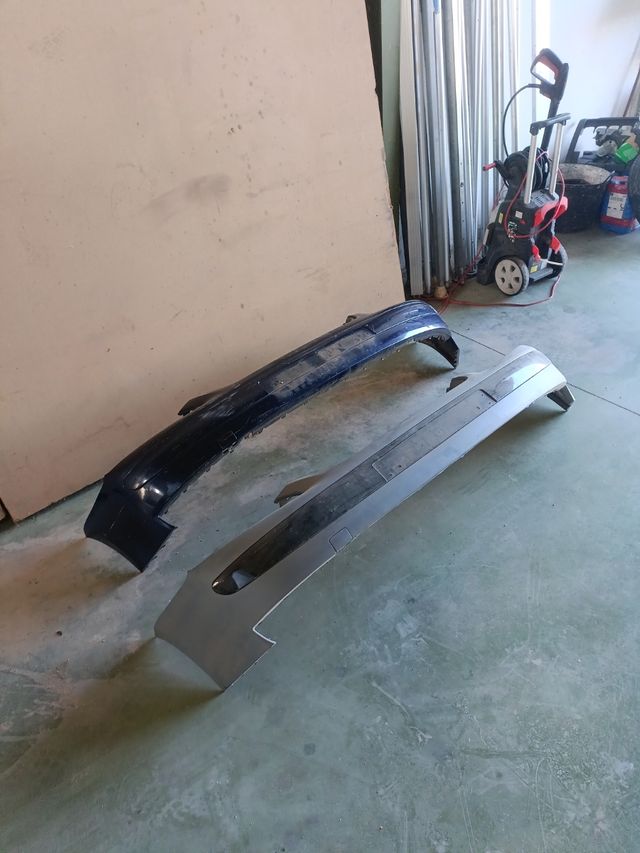 Parachoque delantero VW Touran 1