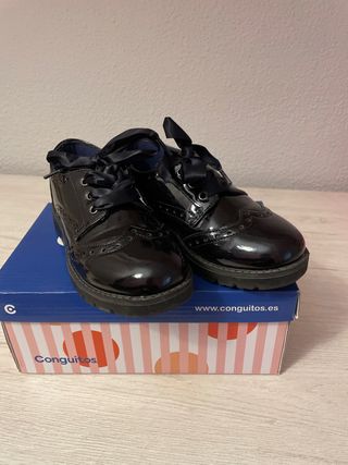 Zapatos azul marino de vestir niña