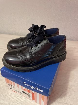 Zapatos azul marino de vestir niña