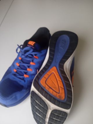 zapatillas Nike talla 42