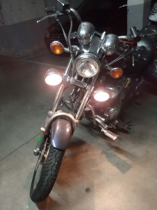 YAMAHA VIRAGO.