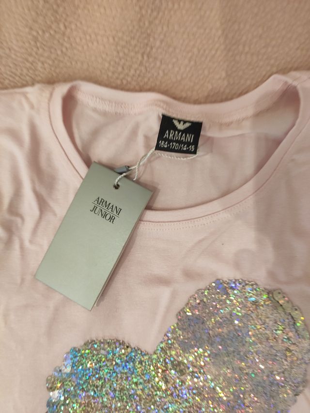 Camiseta Armani jr rosa con lentejuelas