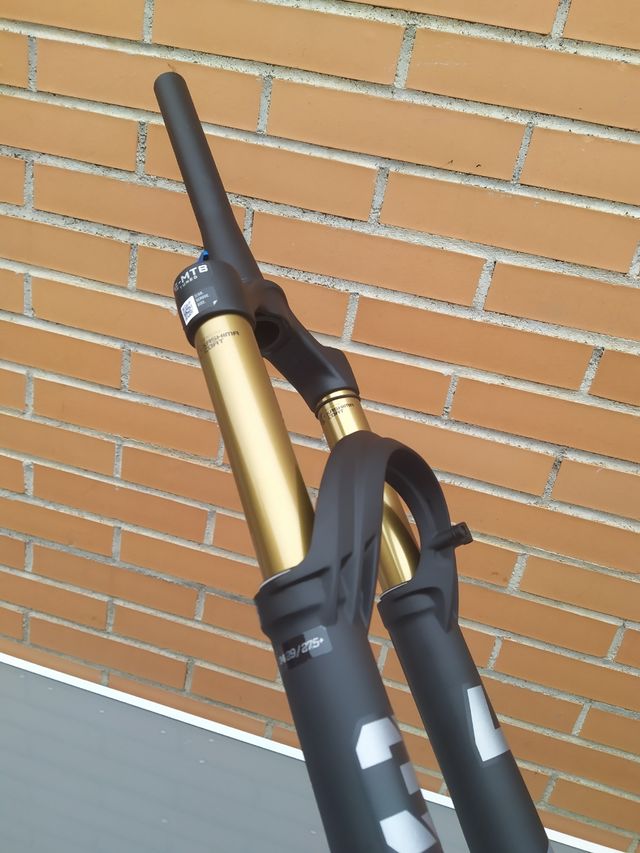 2023 29" E-Bike FOX34 Kashima 140mm. Horquilla.