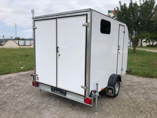 Remolque caja cerrada aerodinamico