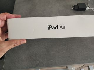 Caja vacia de  ipad Air