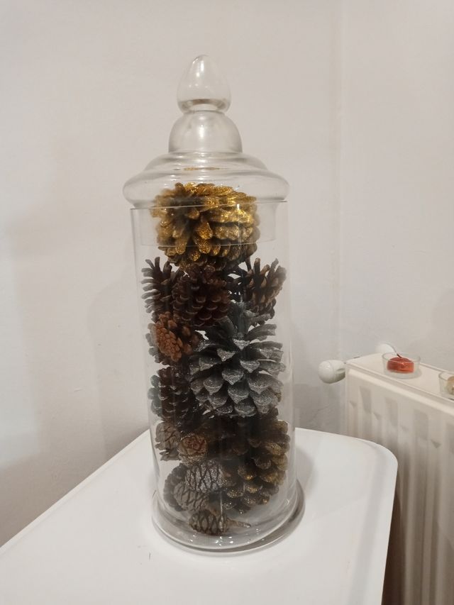 Adorno. Decoración.