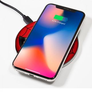 BASE CARGADOR INALAMBRICO SPIDERMAN MARVEL FAST