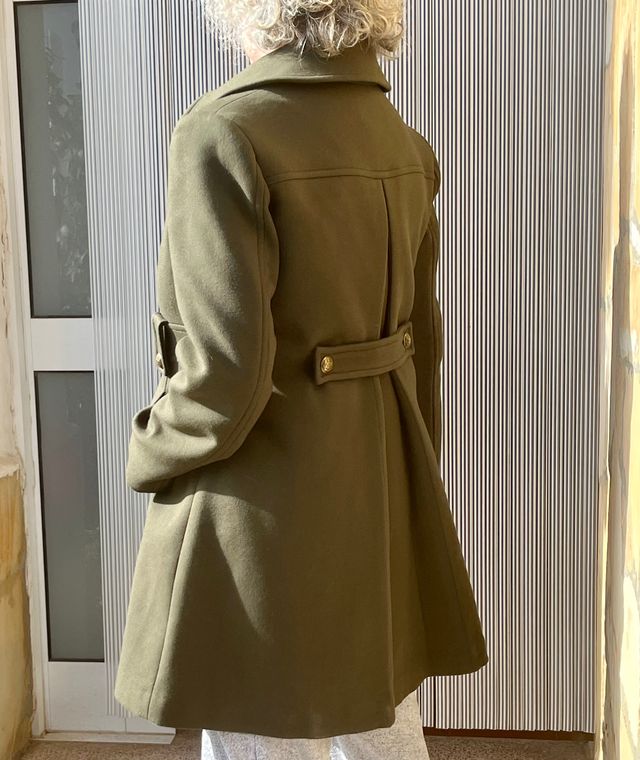 Abrigo verde militar mujer