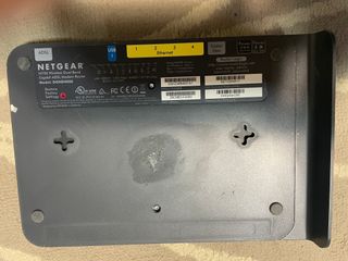 Modem Router WiFi Netgear DGND4000 N750