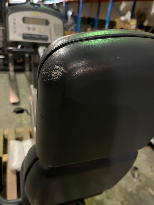 TECHNOGYM TX PRO RECLINE 600