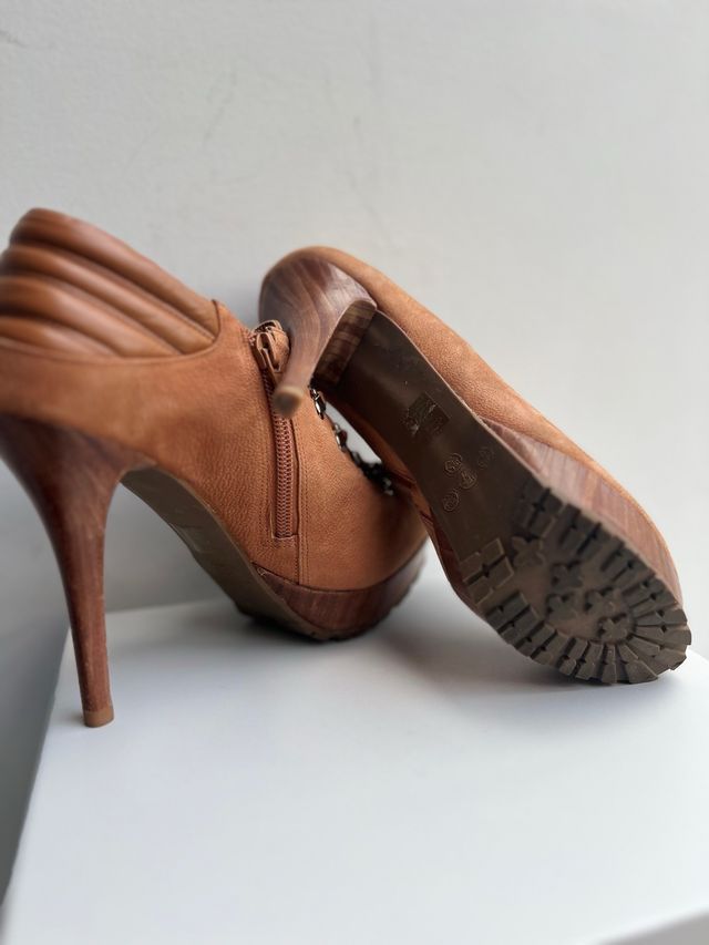 Zapatos de seńora Dick & Paul. Sin usar