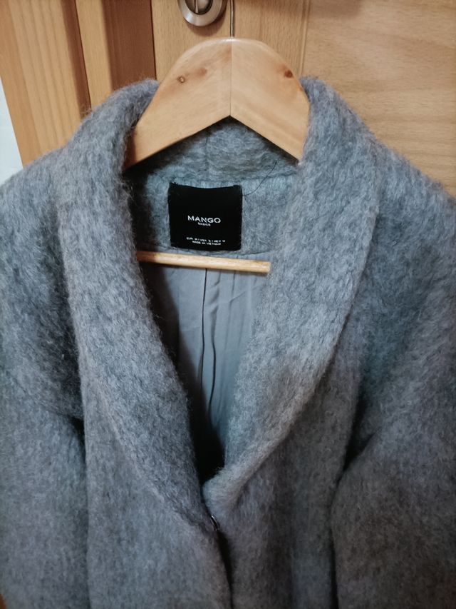 Abrigo gris mango
