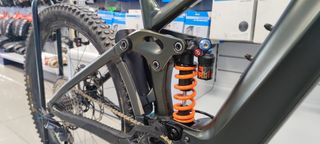 Giant reign e+ 2022 talla M. Bateria 800w