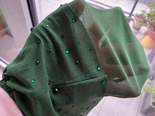 Blusa cerrada con volante de vestir