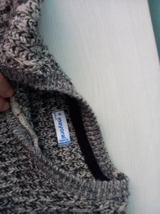 2 jersey 4 años Mayoral como NUEVOS