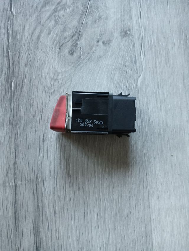 Botón warning golf v