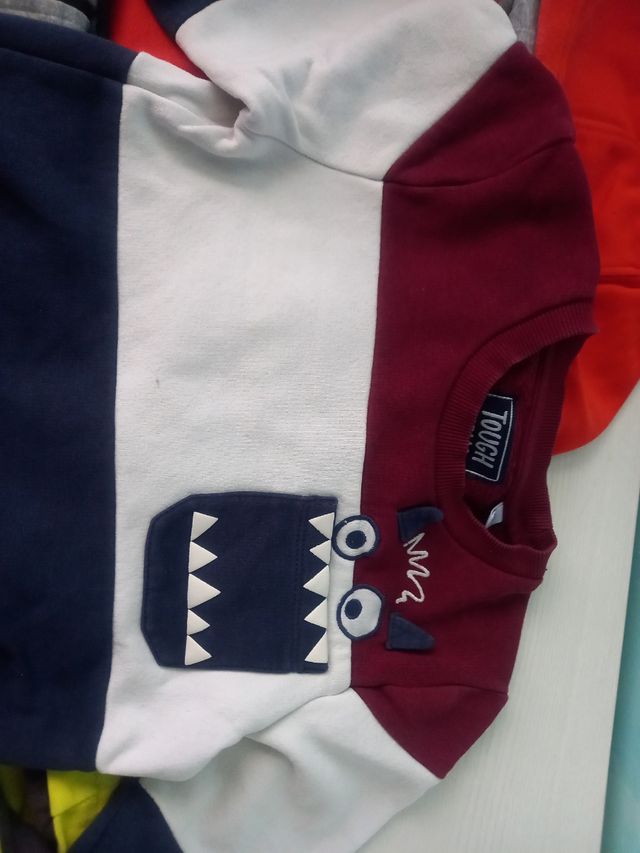 2 sudaderas deporte 5 años 110cm