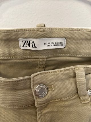Pantalón vaquero beige skinny