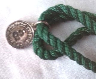 Collar verde