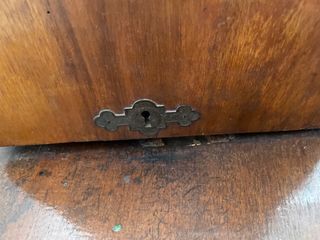 Maquina de cose antigua