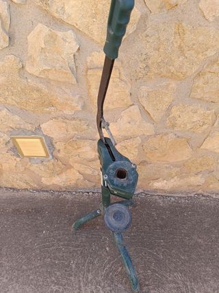 Encorchadora de botellas