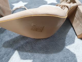 SIN ESTRENAR ZAPATOS MUJER TACON T. 39
