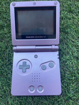 Nintendo Game Boy Advance SP