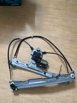 Elevalunas eléctrico renault Clío