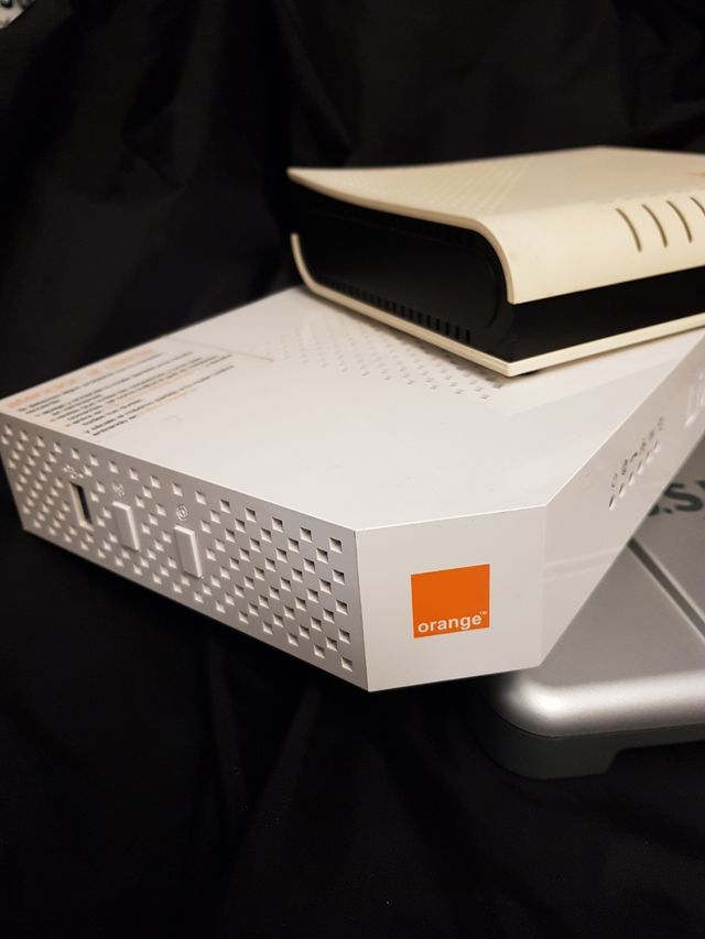 Routers (3 unidades)