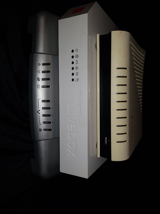 Routers (3 unidades)