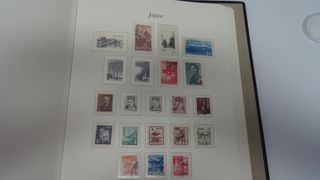 ALBUM DE SELLOS USADOS DE JAPON.