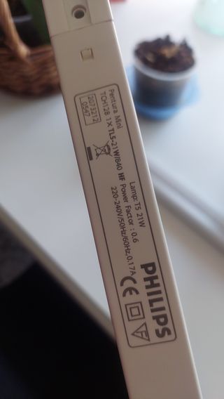 fluorescentes  led los 2 por 25 uno por 15