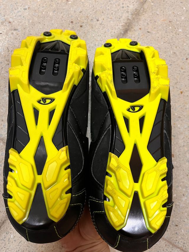 zapatillas Giro sin estrenas