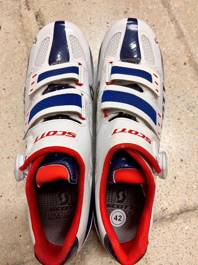 Calas Scott sin estrenar