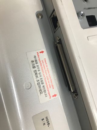 Pantalla táctil 15”