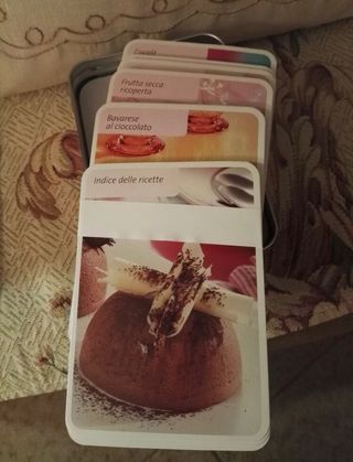 Cofanetto in latta con ricette cioccolato- Giunti