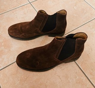 Stivaletti Geox in camoscio marrone