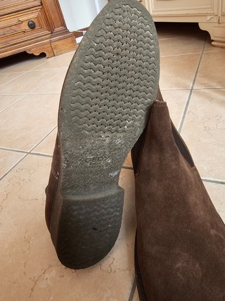 Stivaletti Geox in camoscio marrone
