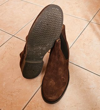 Stivaletti Geox in camoscio marrone