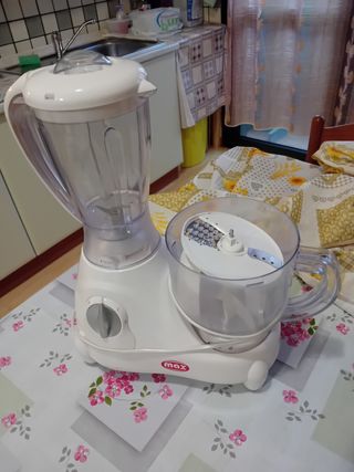 Robot elettrico multifunzione